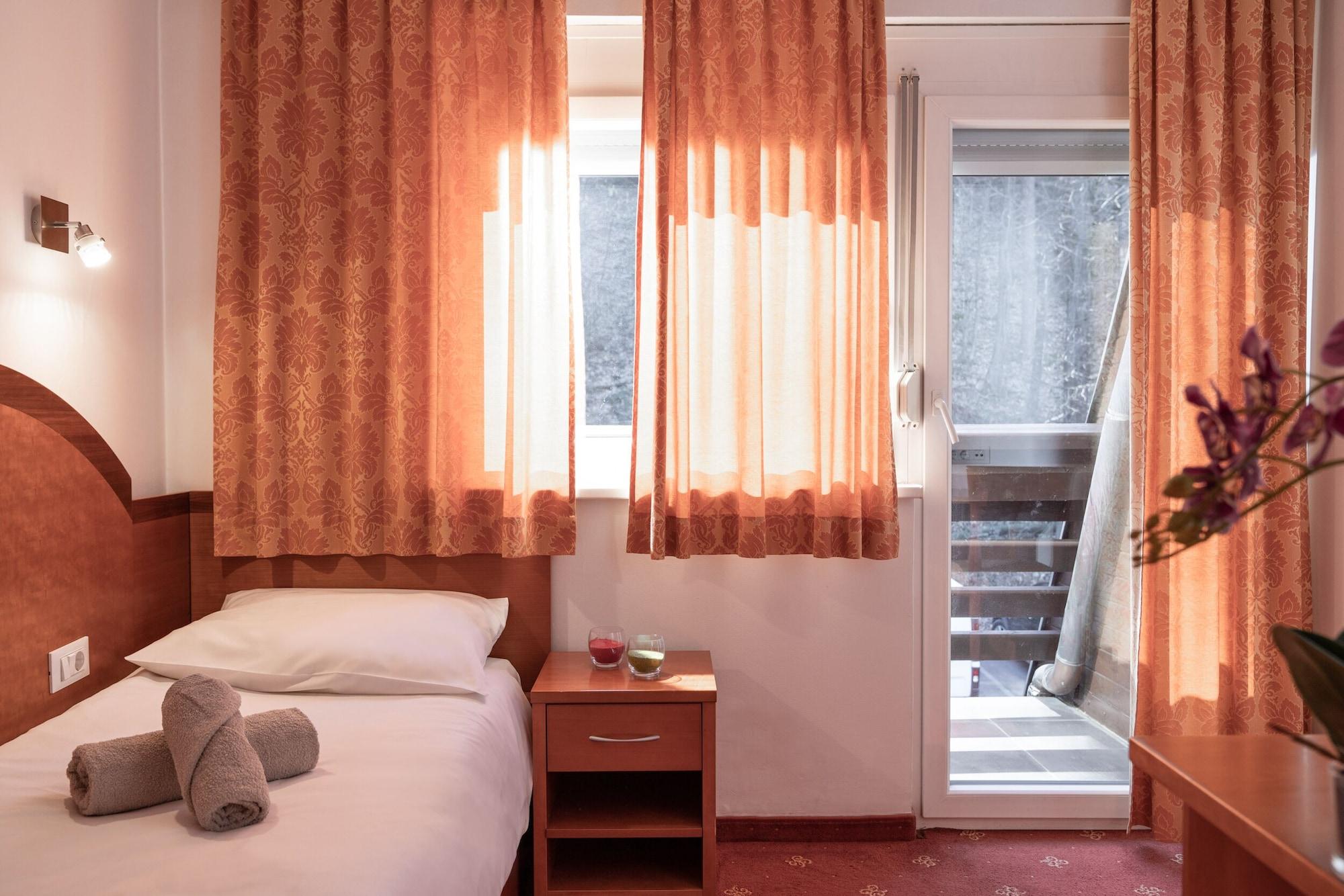 Hotel Medno Экстерьер фото